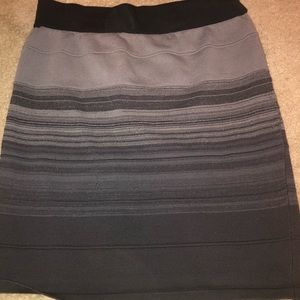 Short pencil skirt